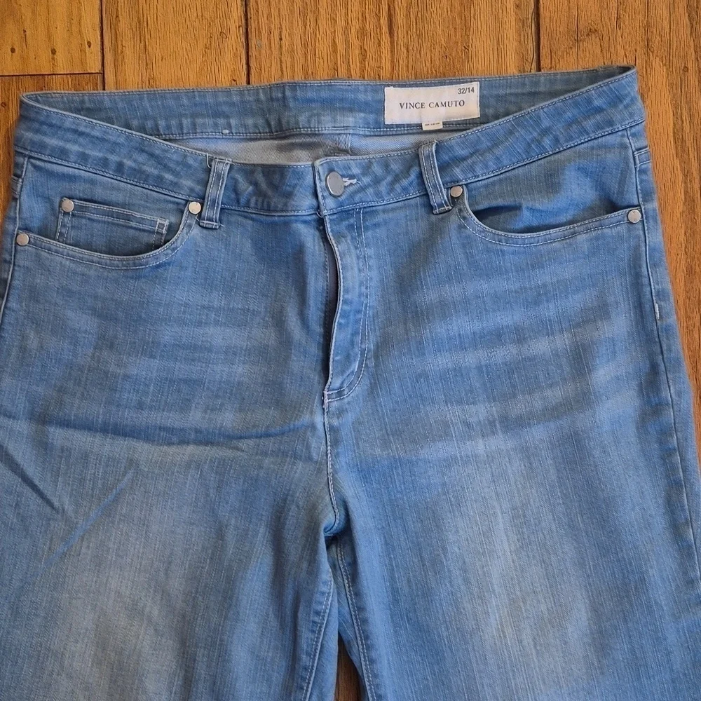 Vince Camuto light wash skinny leg frayed edge stretch denim jeans Sz 14